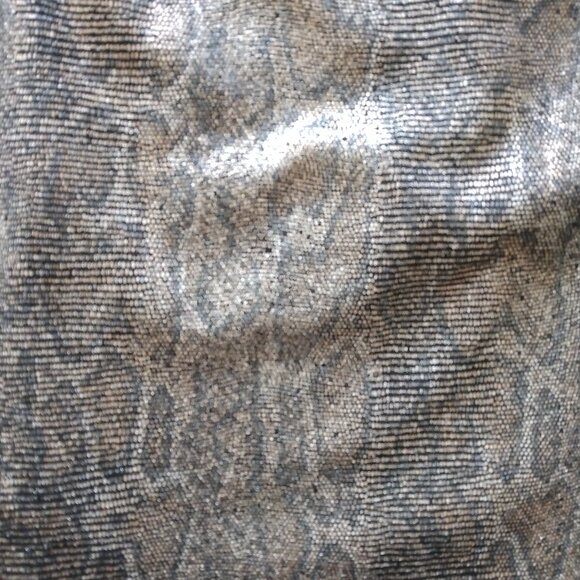 Charlotte Russe Snakeskin Metallic Mini Skirt Size M - Picture 8 of 8